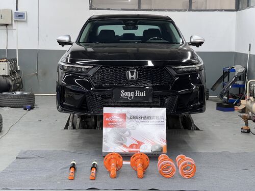 最新の会社の事例について 11代目のホンダ・アコード EDDY調節可能な快適ショック吸収キットでアップグレード