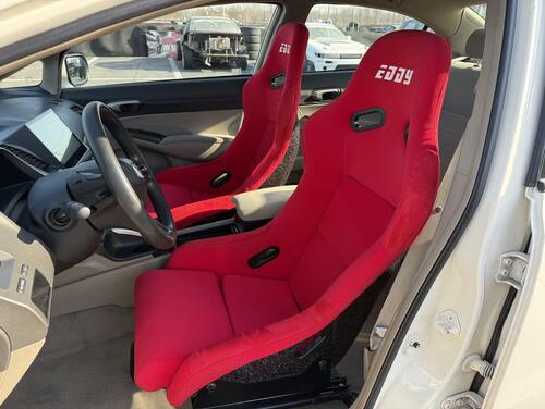 最新の会社の事例について EDDY Racing Seat MR Model