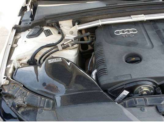 エンジン性能 アウディA4A5用の冷気吸入キット