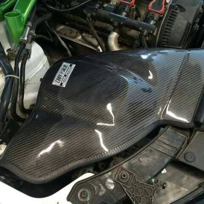 EDDY レースインスピレーションのカーボンファイバーエアボックス